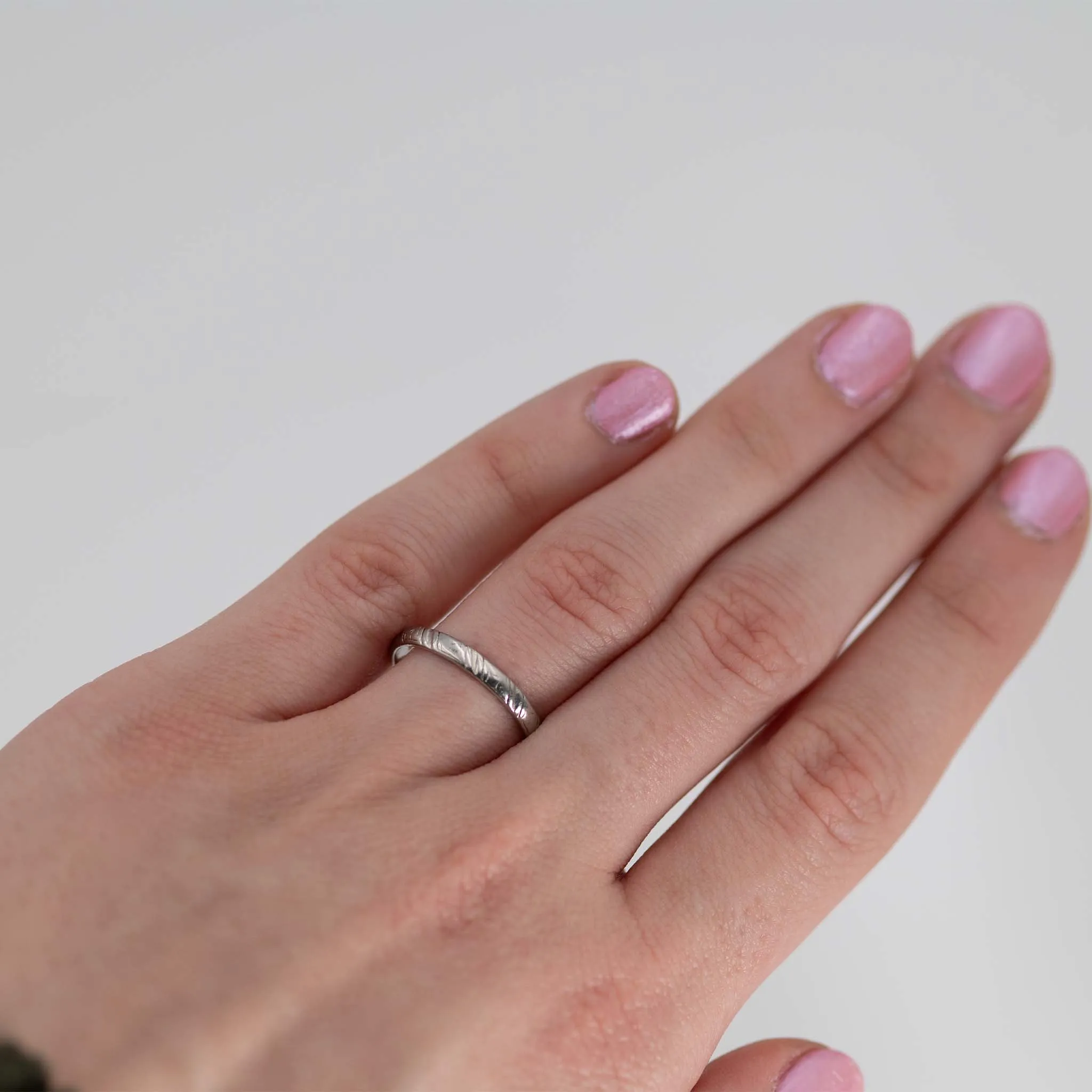Art Deco 1930's Platinum Engraved Wedding Band