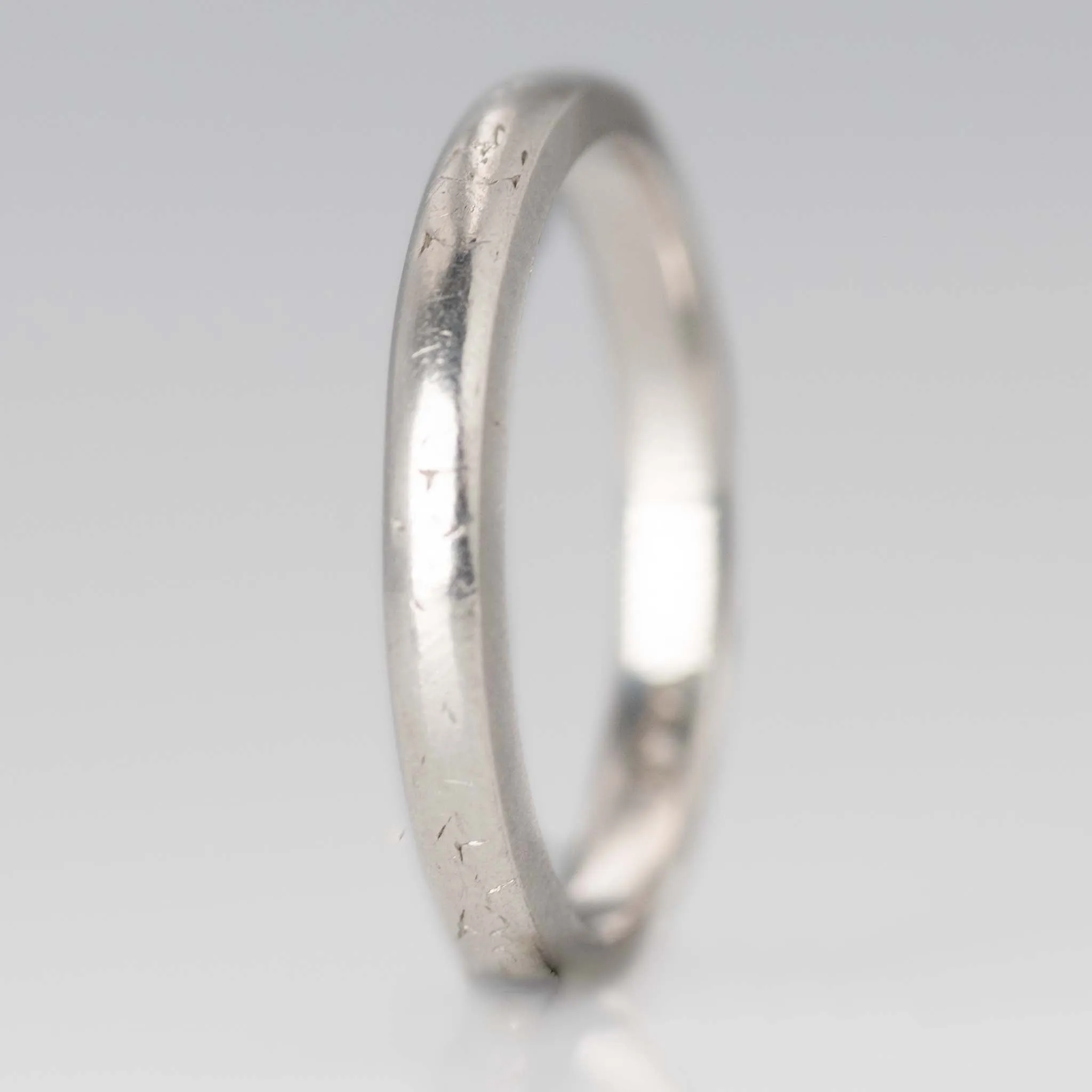 Art Deco Platinum Wedding Band