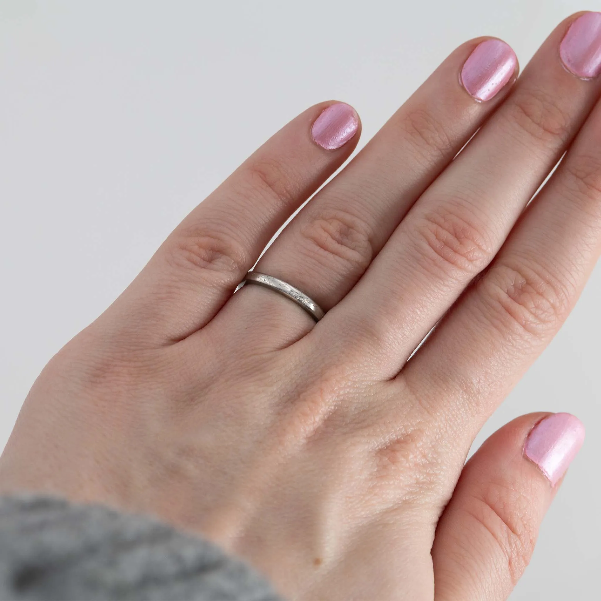 Art Deco Platinum Wedding Band