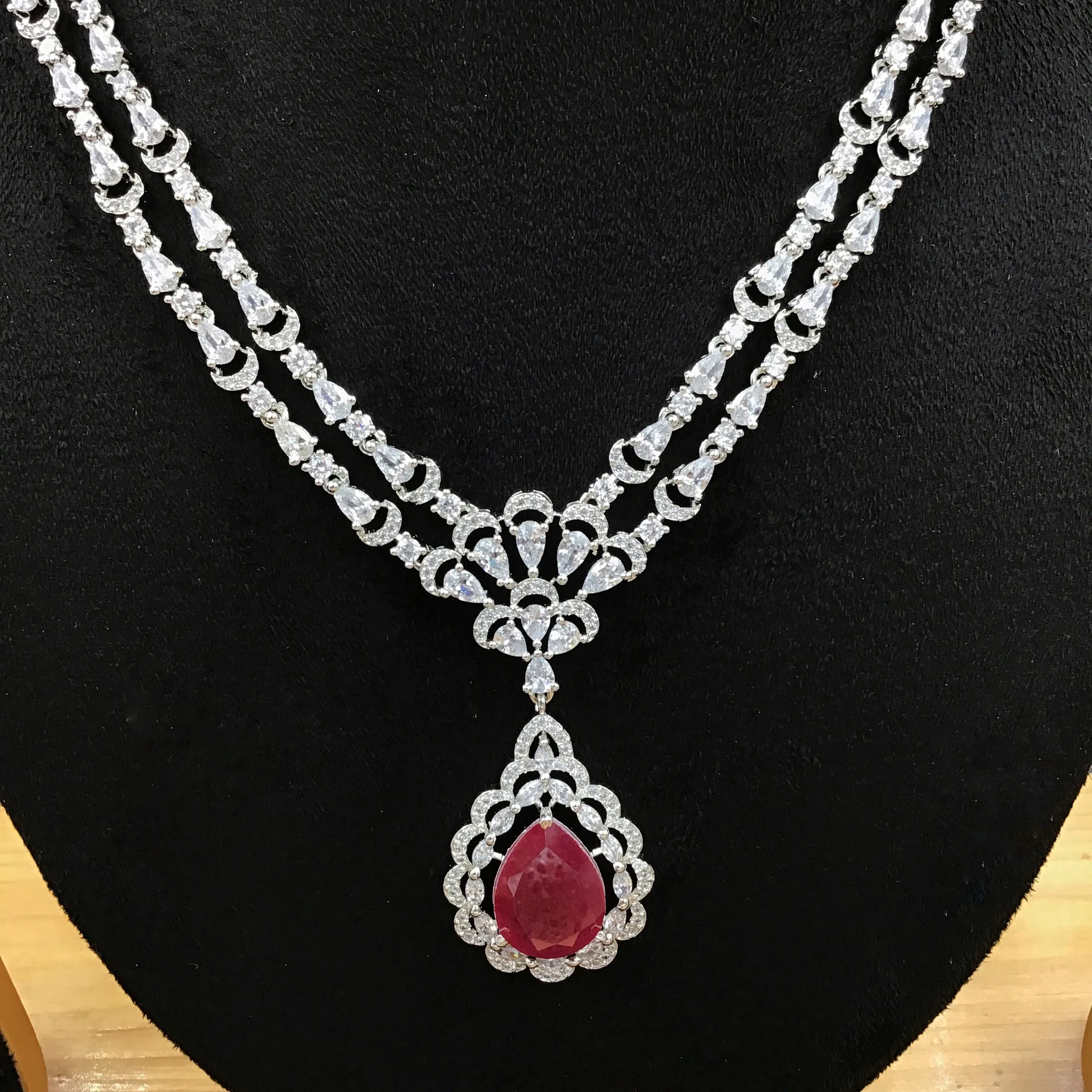 Round Neck Zircon/AD Necklace Set 10800-69