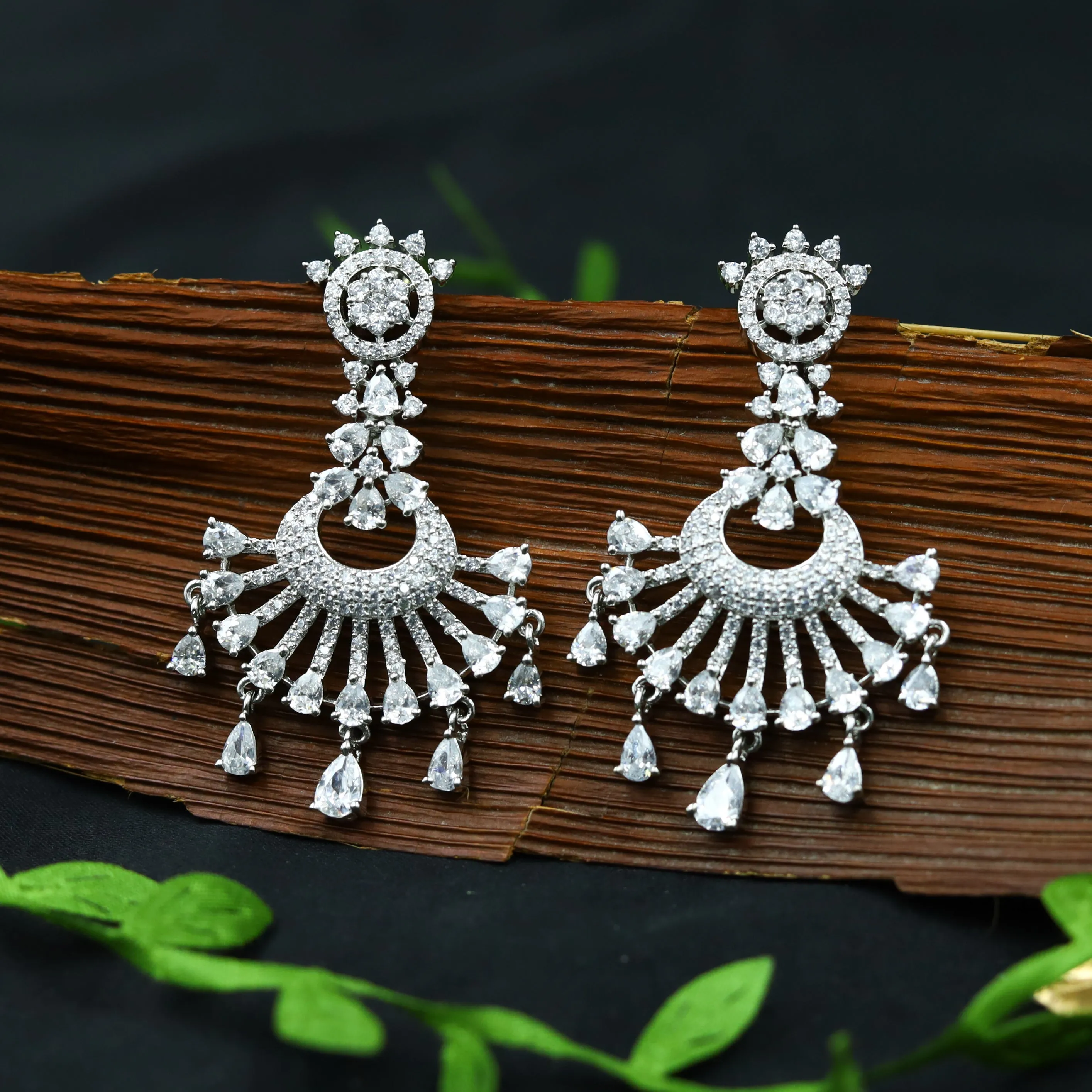 Round Neck Zircon/AD Necklace Set 12771-68
