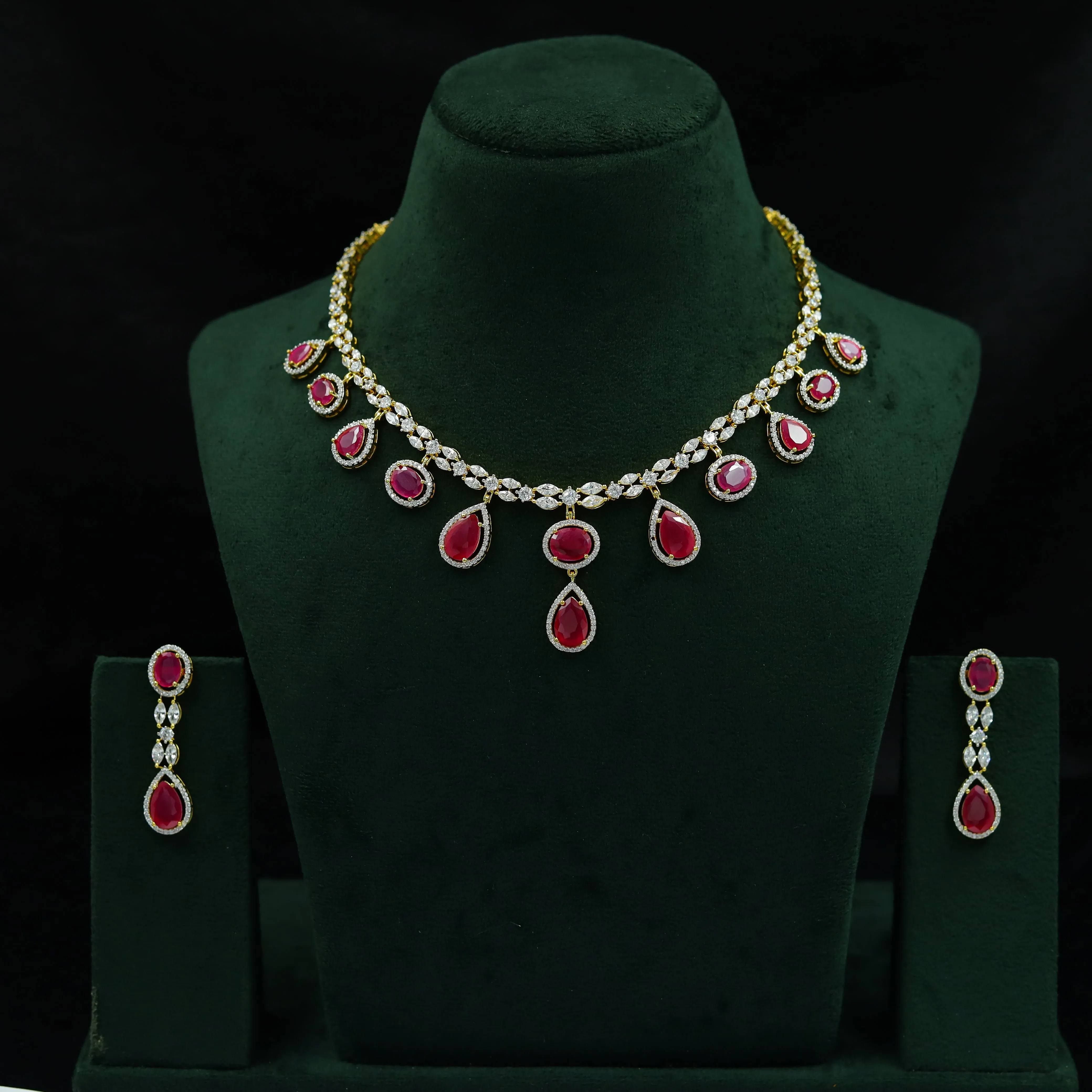 Round Neck Zircon/AD Necklace Set 12788-68