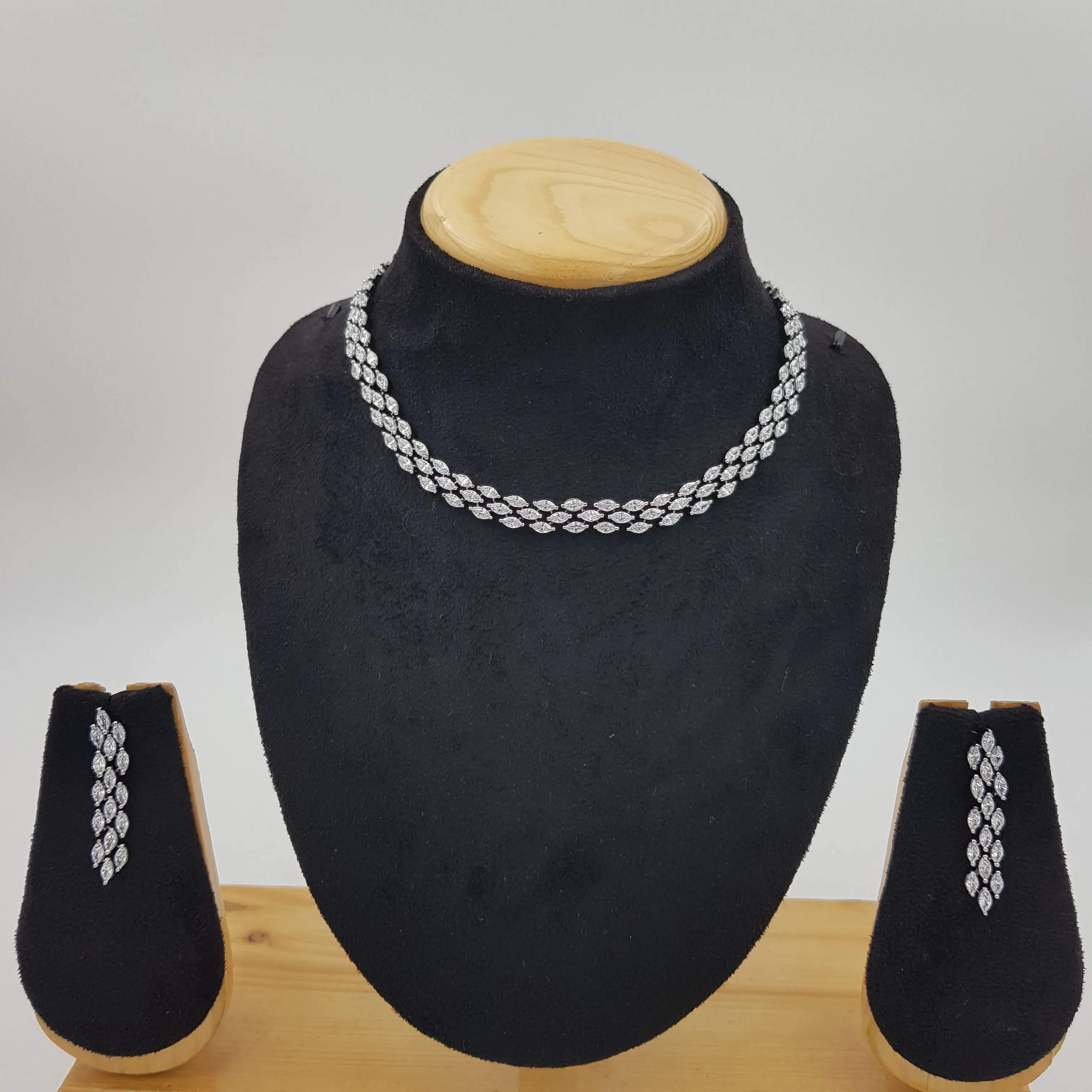 Round Neck Zircon/AD Necklace Set 8581-08
