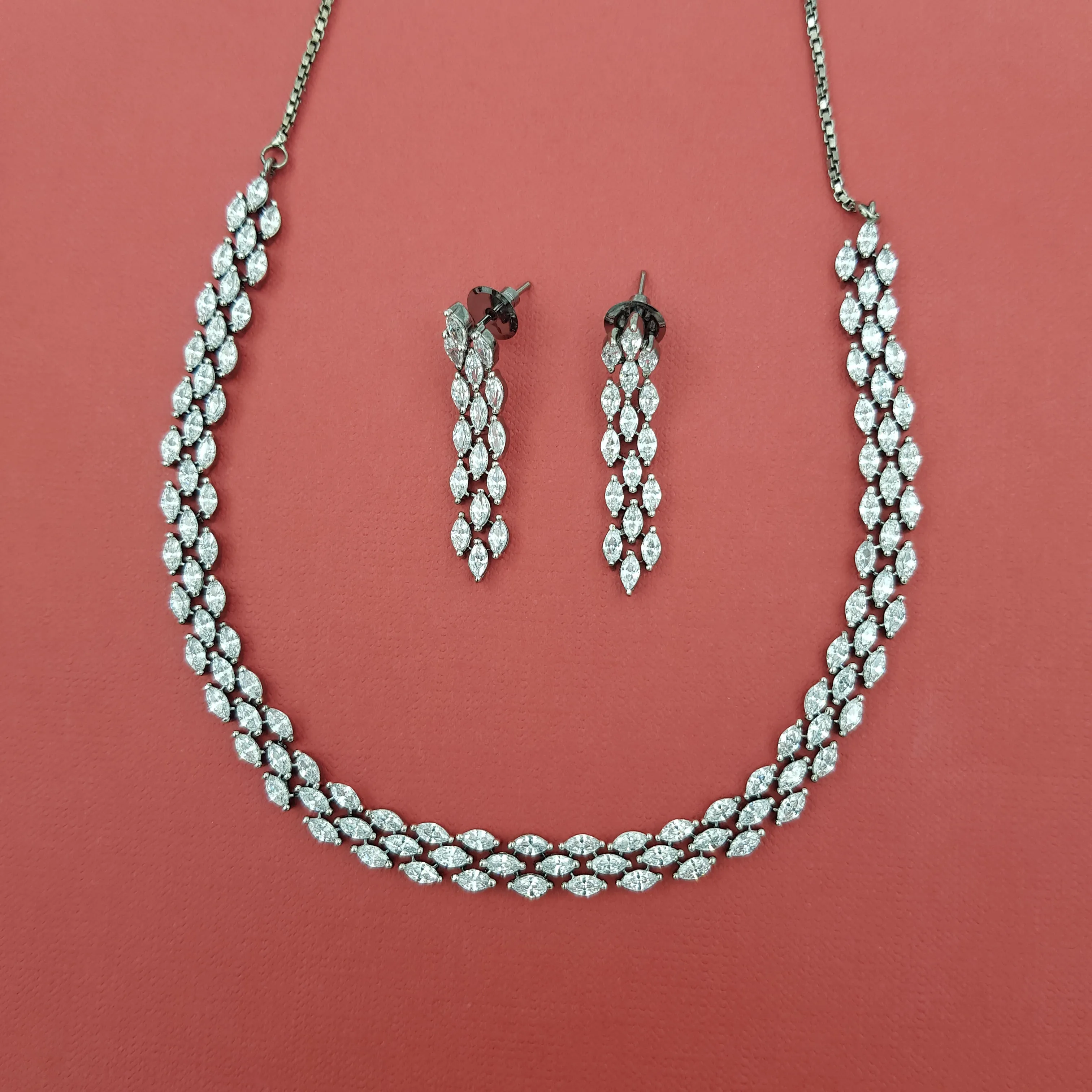 Round Neck Zircon/AD Necklace Set 8581-08
